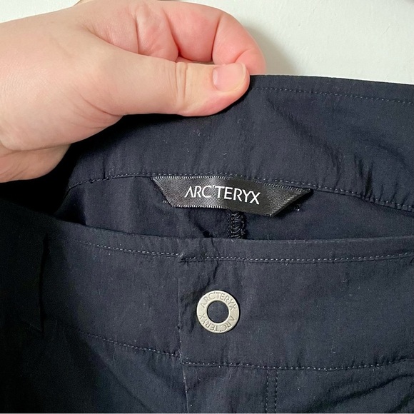 Arc’teryx Women's Parapet Pants Hiking Outdoors Nylon Pants - Picture 6 of 9